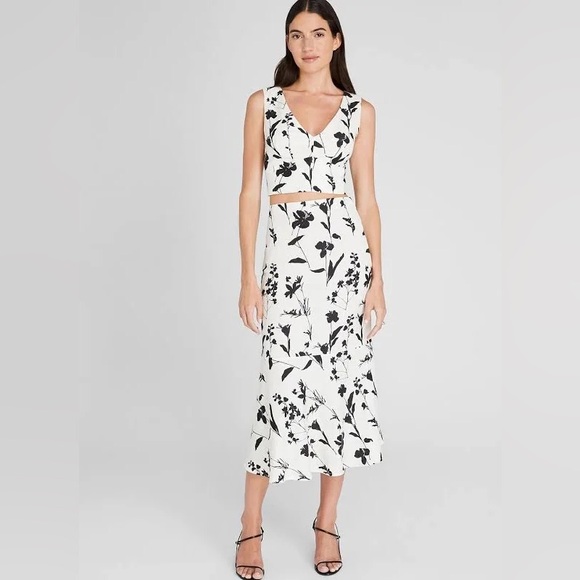 Club Monaco Linen Top and Skirt Set - Picture 1 of 5